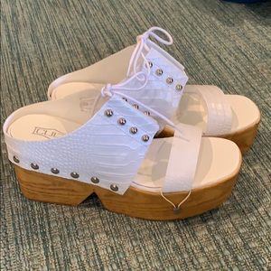 Never worn Cutest platform sandals by Cult